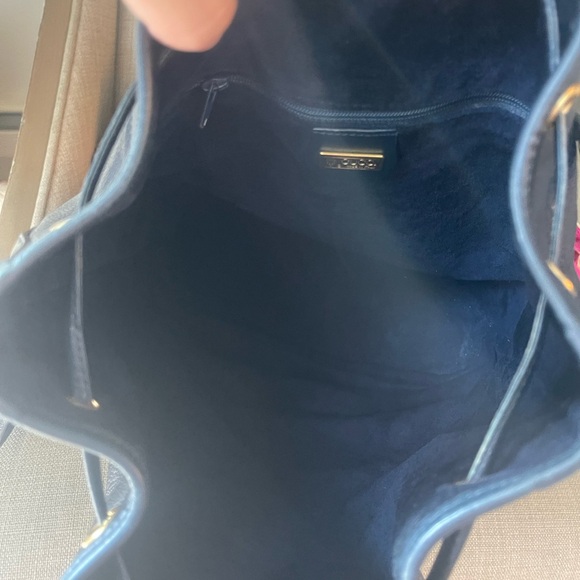 Authentic Gucci v web sherry line leather drawstring bucket bag 001.084.… - Picture 8 of 16